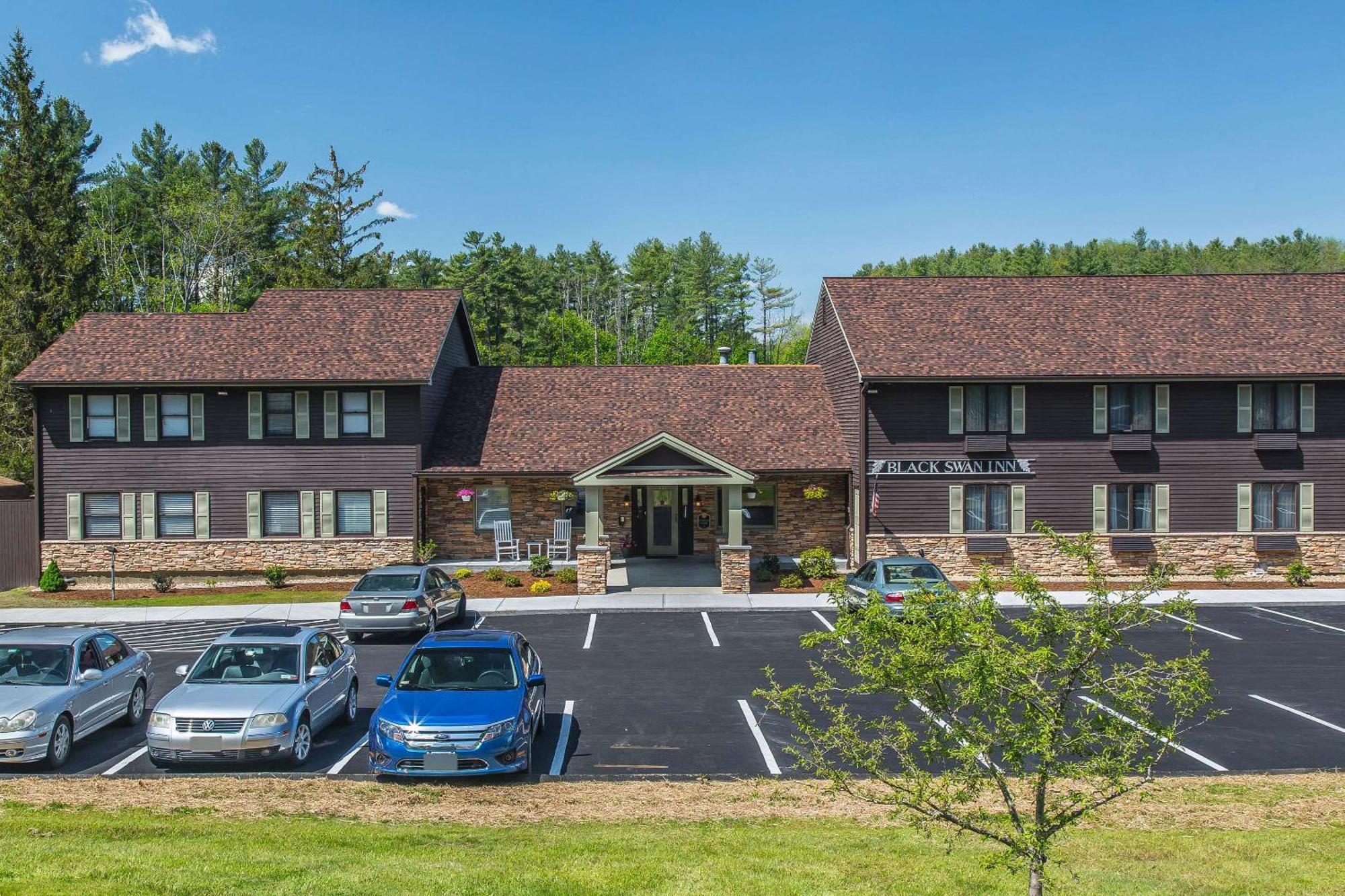 The Black Swan Lee - Lenox, Ascend Hotel Collection Exterior foto